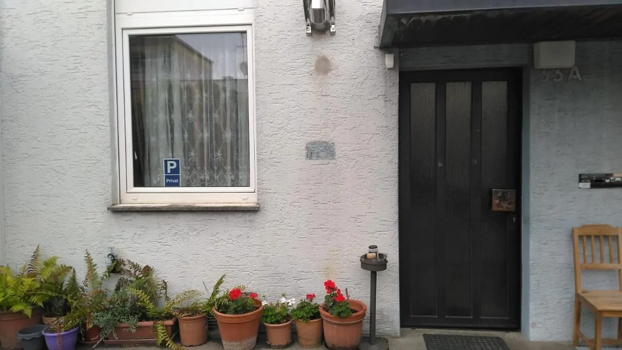 Wohnung Fuer Grosse Gruppe Bis 10 Person Stuttgart Germany